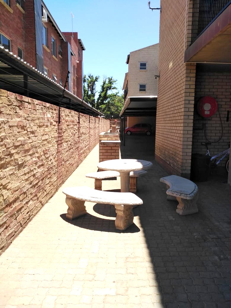 1 Bedroom Property for Sale in Bult South North West